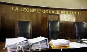 Giudizio abbreviato - aula Tribunale
