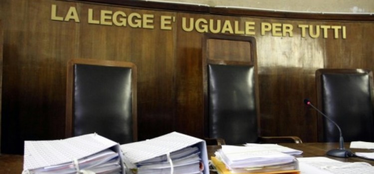 Giudizio abbreviato - aula Tribunale